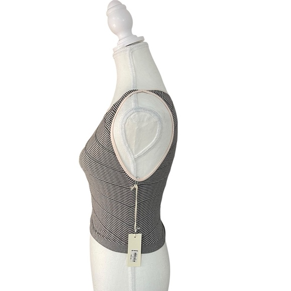 Gilded Intent Geometric Tank Top Black White - Picture 2 of 6